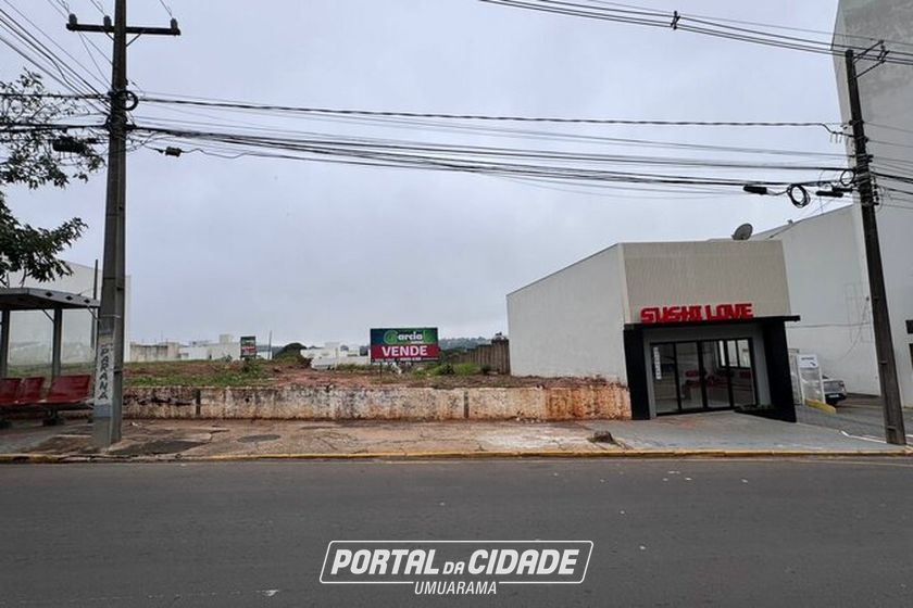 Terreno &agrave; venda - 2262m&sup2; - Zona III