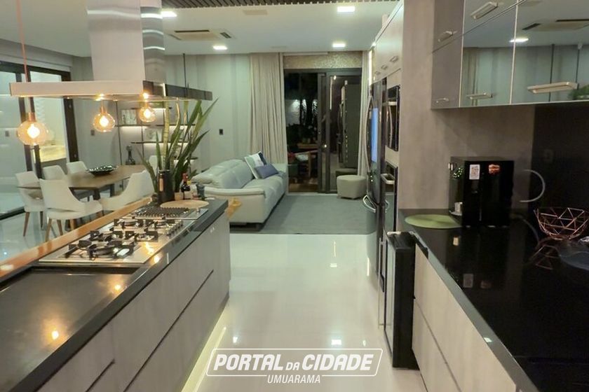 Casa &agrave; venda - 403m&sup2; - Jardim Alphavile