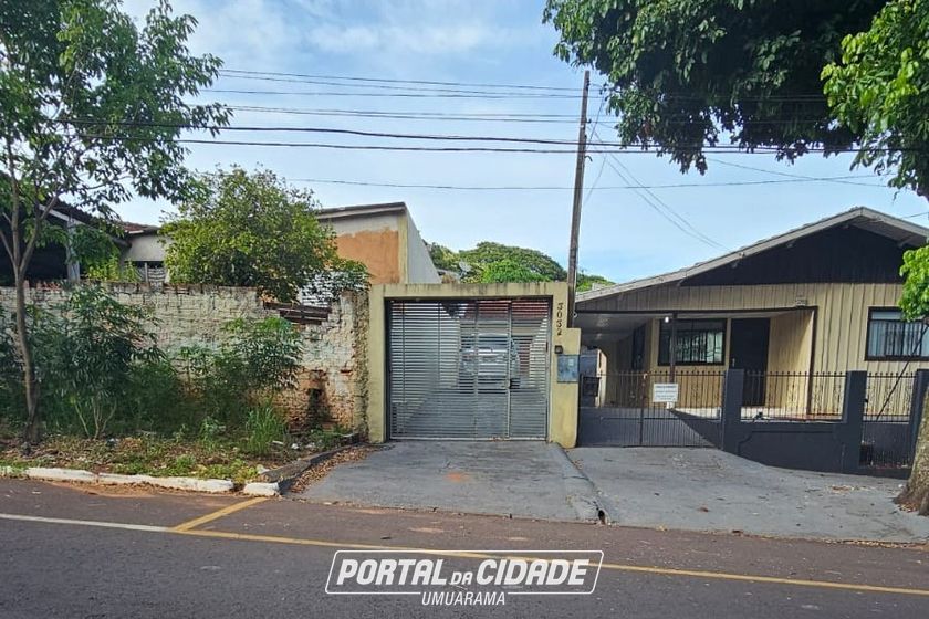 Casa &agrave; venda - 123m&sup2; - ZONA 06