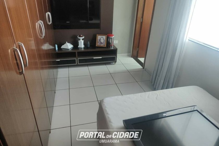 Casa &agrave; venda - 213m&sup2; - JARDIM INDAIA