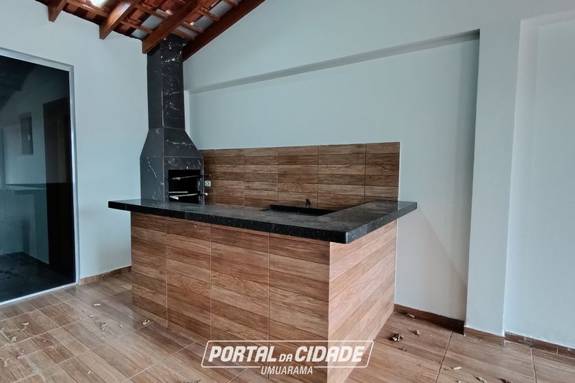 Casa para alugar - 188m&sup2; - ZONA VI