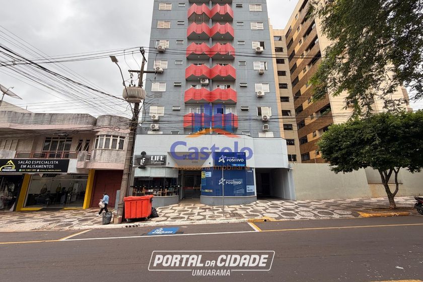 Apartamento para alugar - 100m&sup2; - ZONA II