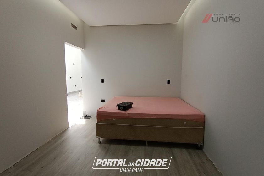 Casa &agrave; venda - 135m&sup2; - Jardim Caravelle