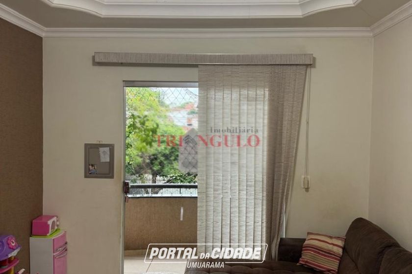 Sobrado &agrave; venda - 250m&sup2; - ZONA I