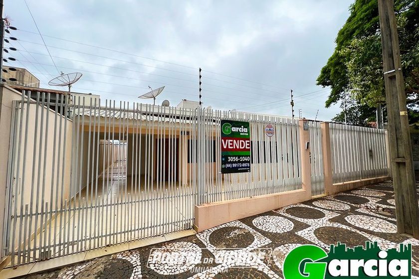 Casa &agrave; venda - 360m&sup2; - Jardim Harmonia