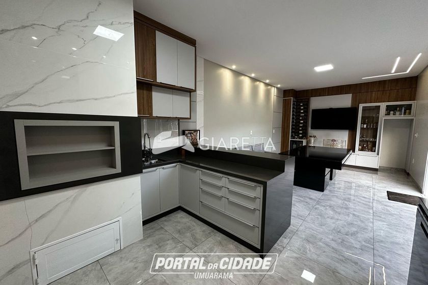 Casa &agrave; venda - 196m&sup2; - JARDIM LA SALLE