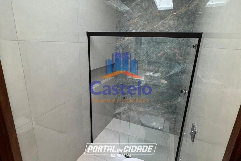 Casa &agrave; venda - 185m&sup2; - PARQUE BANDEIRANTES