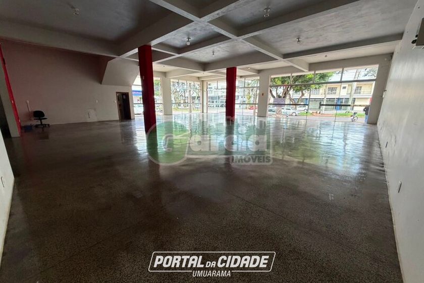 Sal&atilde;o Comercial para alugar - Zona II