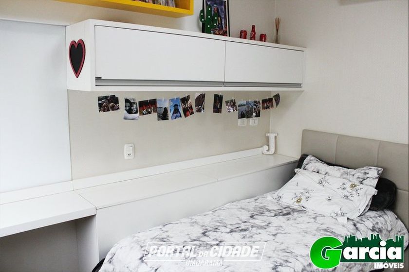 Sobrado &agrave; venda - 300m&sup2; - Jardim Veleiros