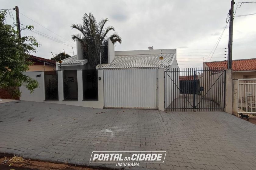 Casa &agrave; venda - 244m&sup2; - Zona V