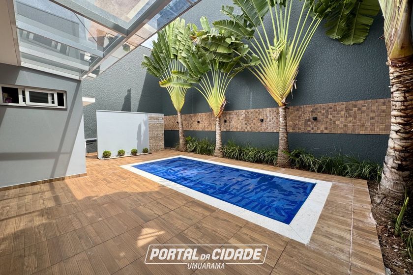 Casa &agrave; venda - 230m&sup2; - Condom&iacute;nio Royal Garden