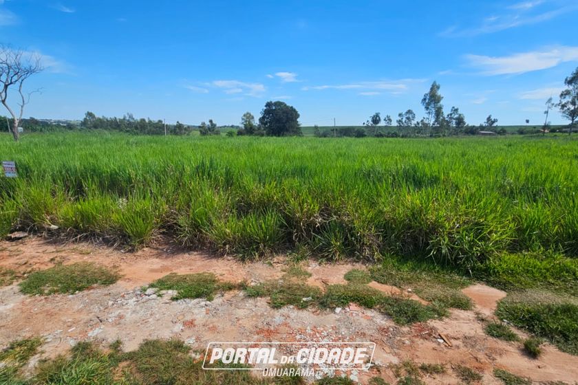 Ch&aacute;cara &agrave; venda - 21111m&sup2; - PARQUE LAGO AZUL