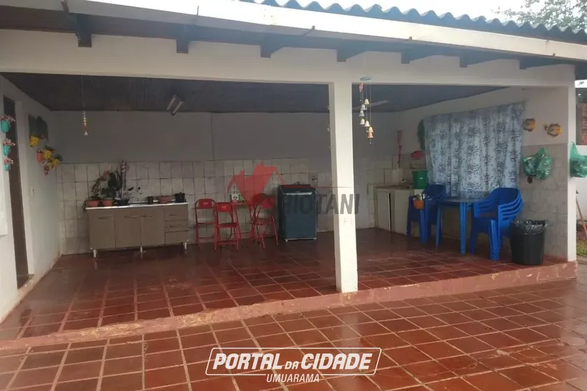 Casa &agrave; venda - ZONA I