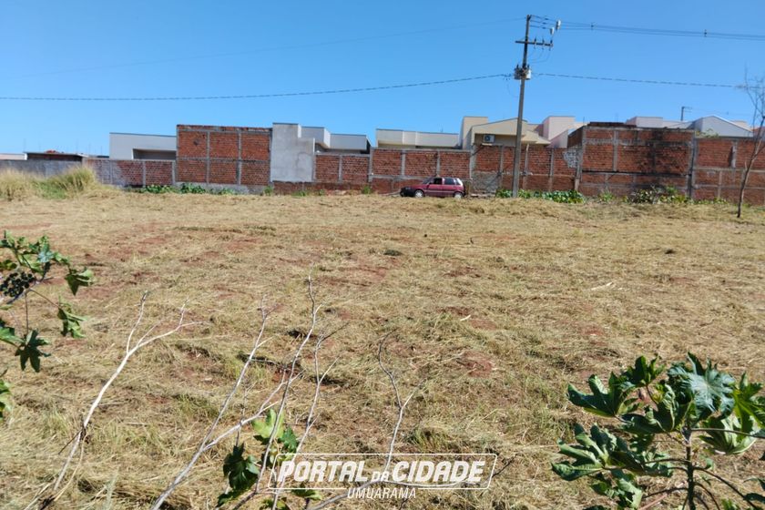 Terreno &agrave; venda - 4095m&sup2; - Jardim Ip&ecirc;