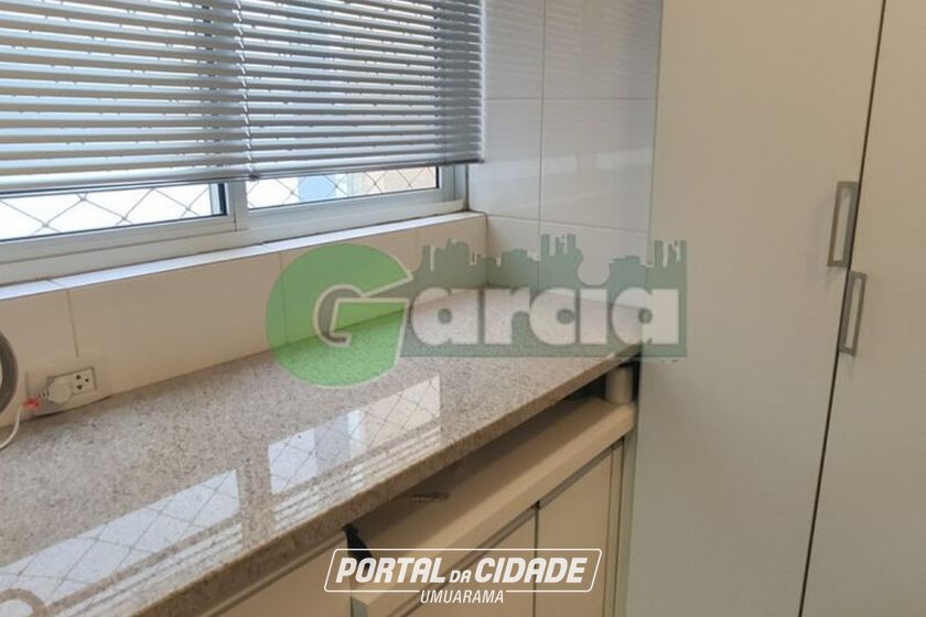Apartamento &agrave; venda - 131m&sup2; - Zona I