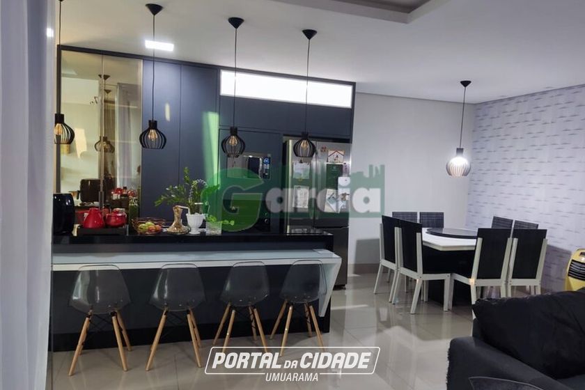Casa &agrave; venda - 130m&sup2; - Jardim Caravelle