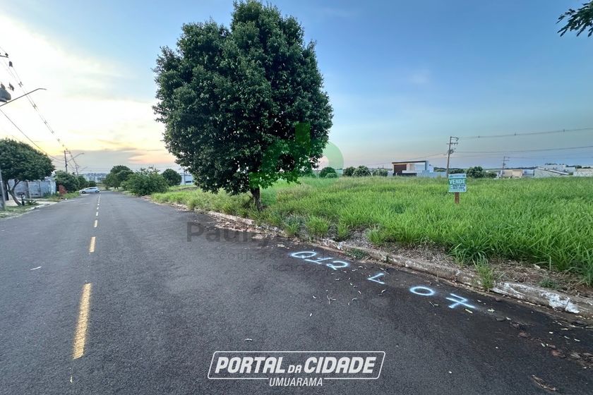Terreno &agrave; venda - 220m&sup2; - PARQUE RESIDENCIAL METROPOLITANO