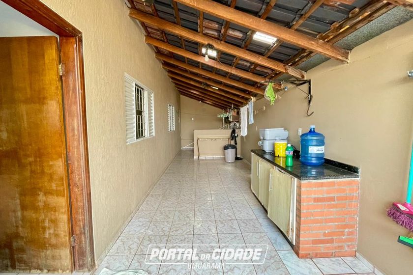 Casa &agrave; venda - 130m&sup2; - JARDIM PETROPOLIS