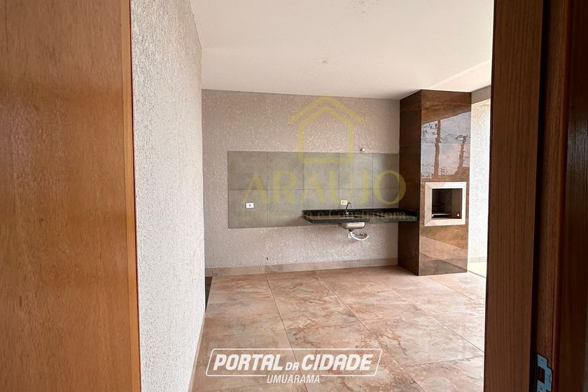 Casa &agrave; venda - 132m&sup2; - Jardim Azal&eacute;ia