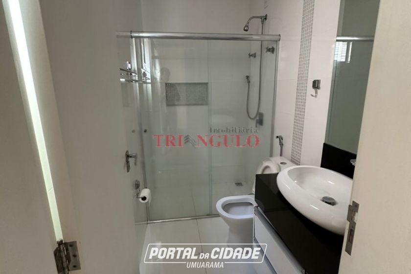 Casa &agrave; venda - 180m&sup2; - JARDIM ALPHAVILE