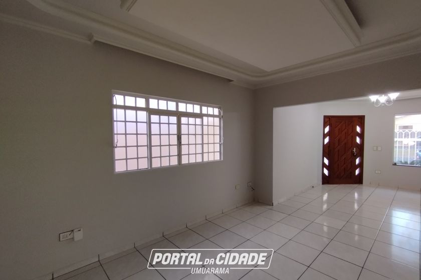Casa &agrave; venda - 144m&sup2; - ZONA III