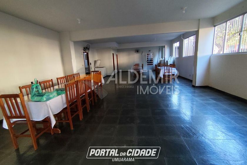 Apartamento para alugar - 74m&sup2; - Zona 6
