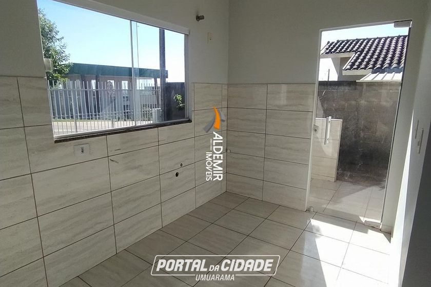 Casa para alugar - 70m&sup2; - Zona 06