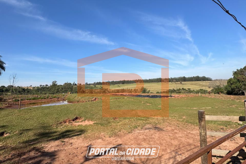 Ch&aacute;cara &agrave; venda - &Aacute;rea Rural