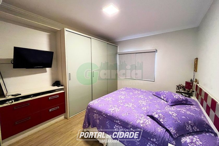 Casa &agrave; venda - 330m&sup2; - .