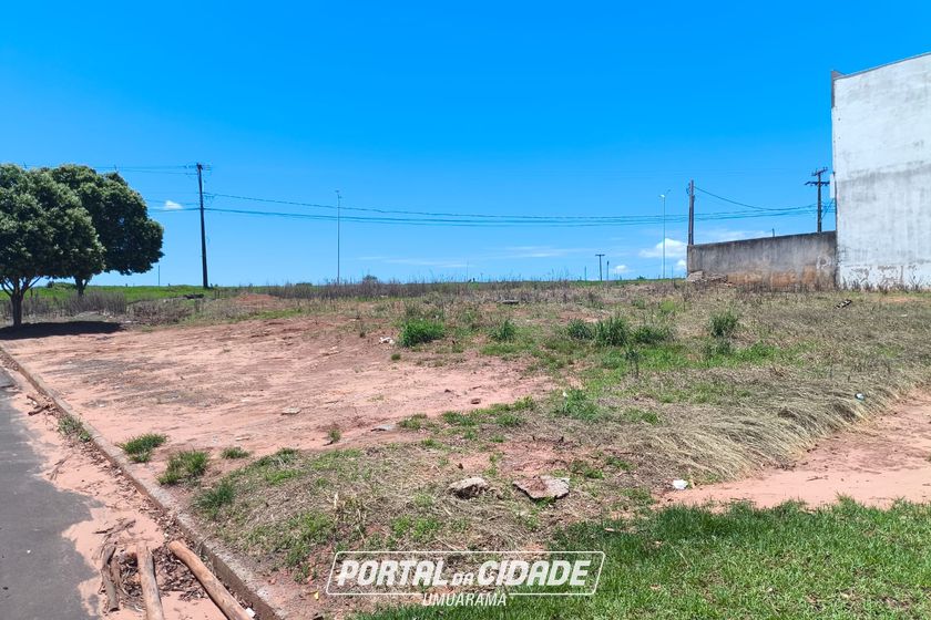 Terreno &agrave; venda - 879m&sup2; - Avenida Portugal