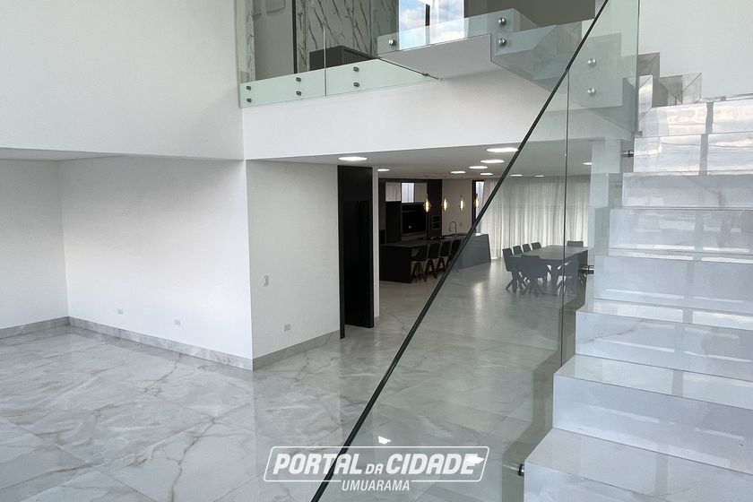 Sobrado &agrave; venda - 360m&sup2; - Condom&iacute;nio Royal Garden