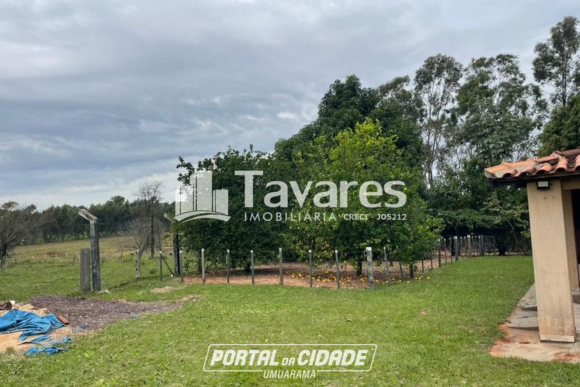Ch&aacute;cara &agrave; venda - 33000m&sup2; - &Aacute;rea Rural de Umuarama