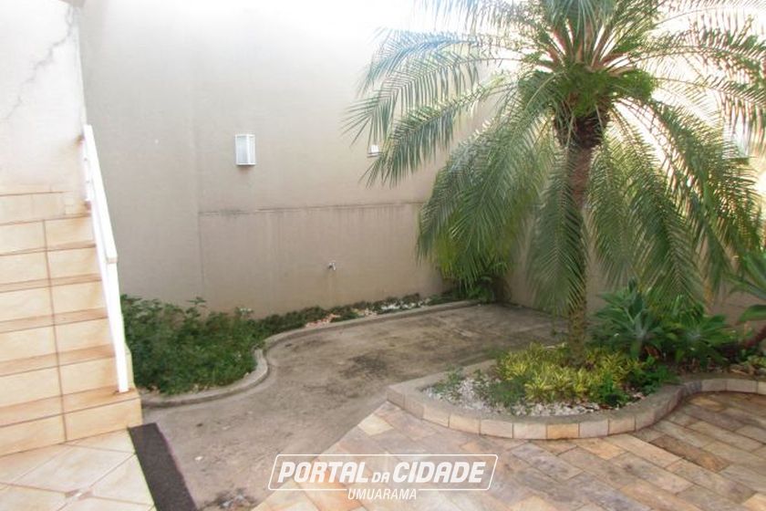 Casa &agrave; venda - Zona II