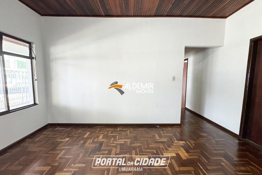 Casa &agrave; venda - 130m&sup2; - Zona II