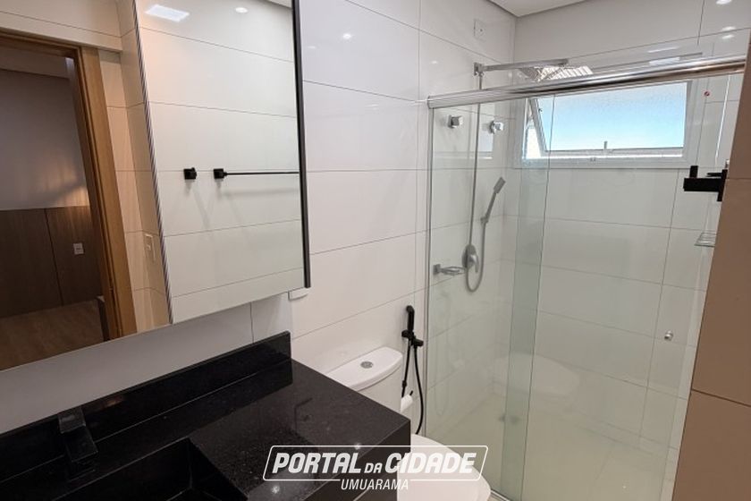 Apartamento &agrave; venda - 180m&sup2; - Zona III