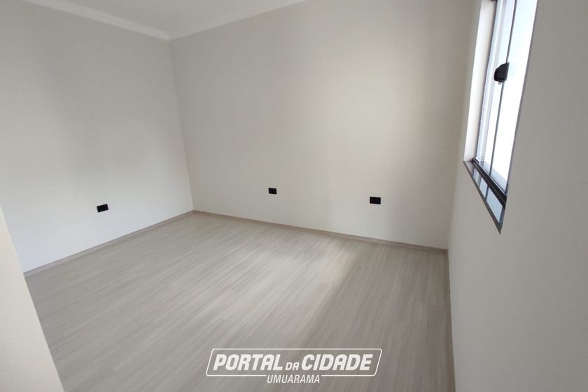 Casa &agrave; venda - 105m&sup2; - Jardim Tropical