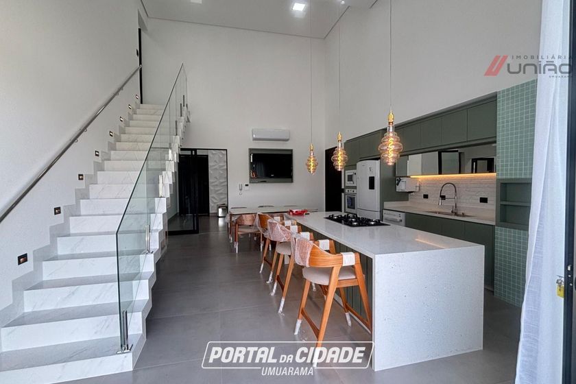 Casa &agrave; venda - 250m&sup2; - Residencial Royal Garden