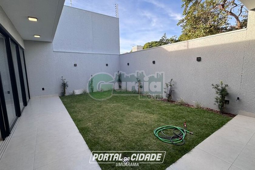 Casa &agrave; venda - 147m&sup2; - Jardim Alphavile