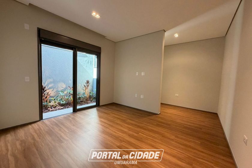Casa &agrave; venda - 283m&sup2; - PARQUE RESIDENCIAL INTERLAGOS