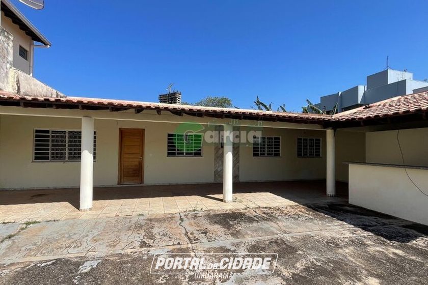 Casa &agrave; venda - 133m&sup2; - Zona II