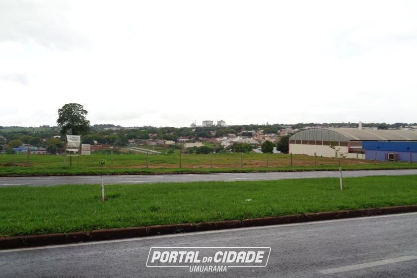 Terreno para alugar - 870m&sup2; - ZONA VII