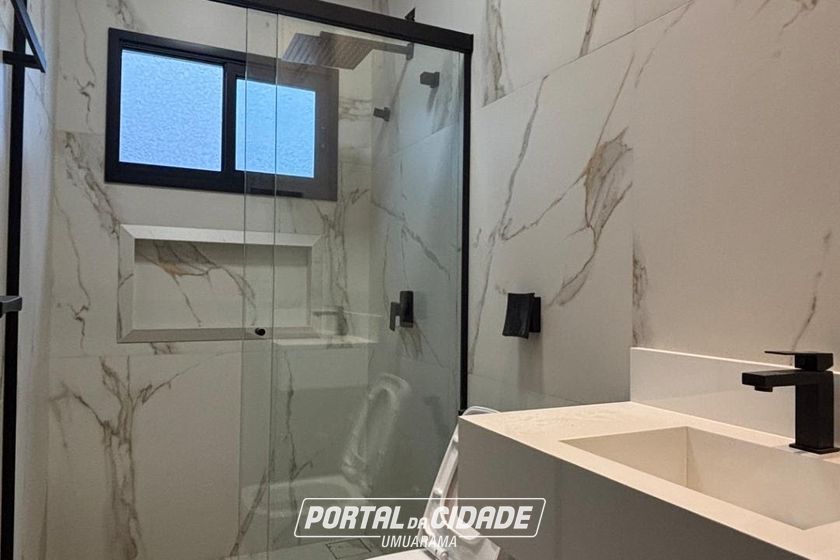 Casa &agrave; venda - 225m&sup2; - Parque Bandeirantes