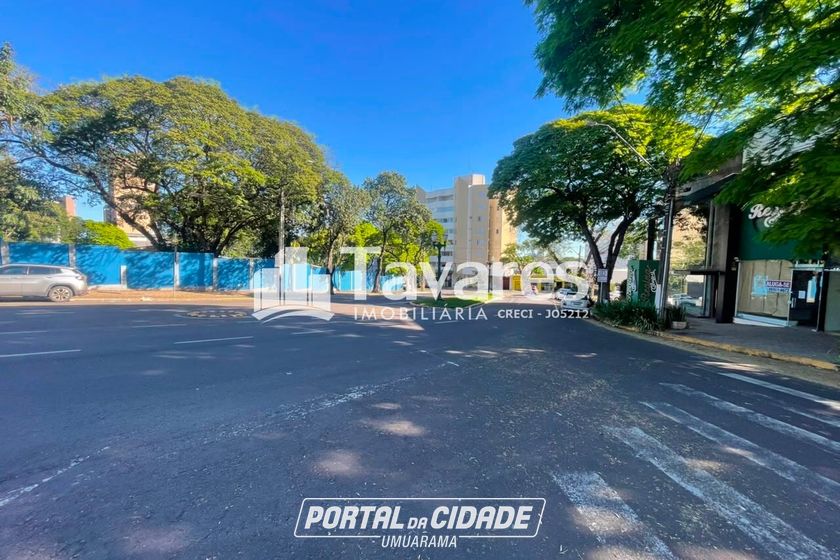 Terreno &agrave; venda - 945m&sup2; - Zona I