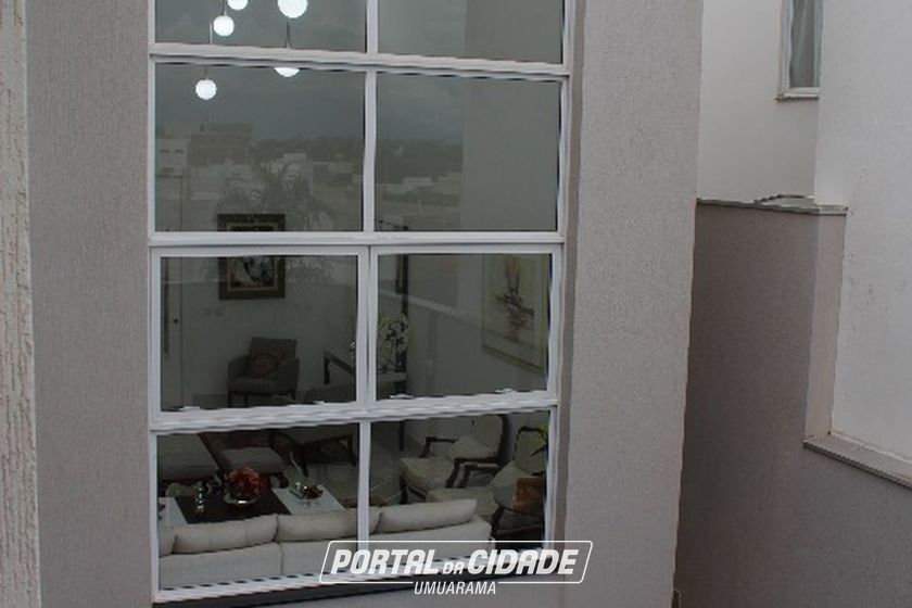 Casa &agrave; venda - 316m&sup2; - Cond. Ecoville Residence