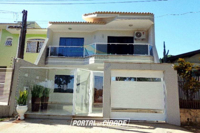Sobrado &agrave; venda - 356m&sup2; - Zona II