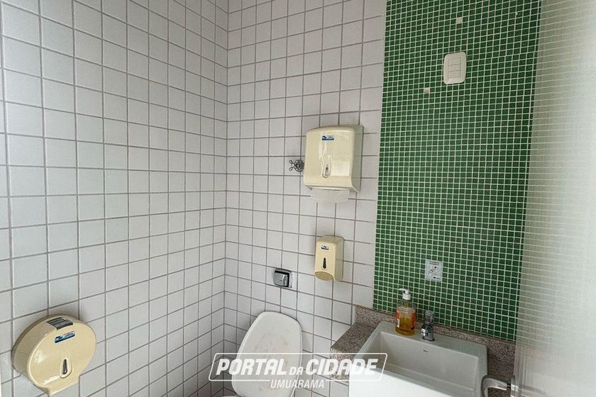 Sal&atilde;o Comercial &agrave; venda - 345m&sup2; - Zona I