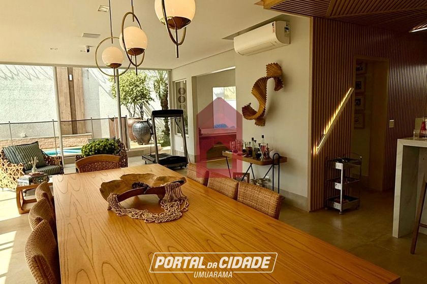 Casa &agrave; venda - 688m&sup2; - Condom&iacute;nio Residencial Soleil