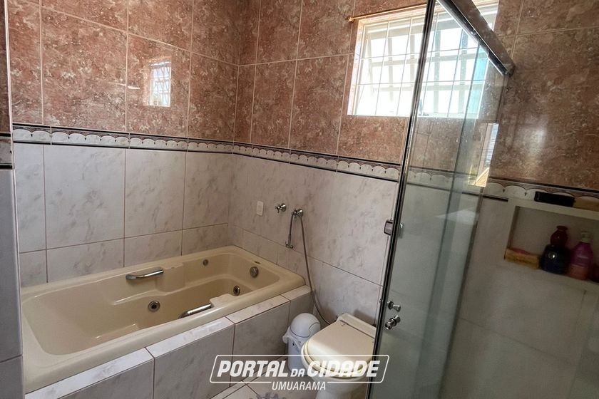 Sobrado &agrave; venda - 188m&sup2; - ZONA 2-A