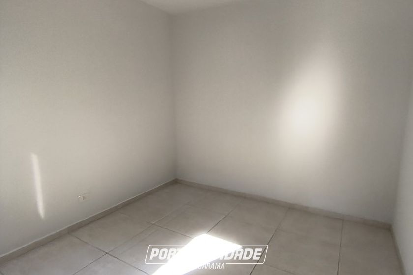 Casa &agrave; venda - 98m&sup2; - Jardim Yoshi