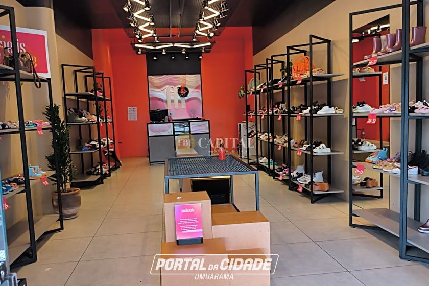 Sala Comercial para alugar - 230m&sup2; - Zona III